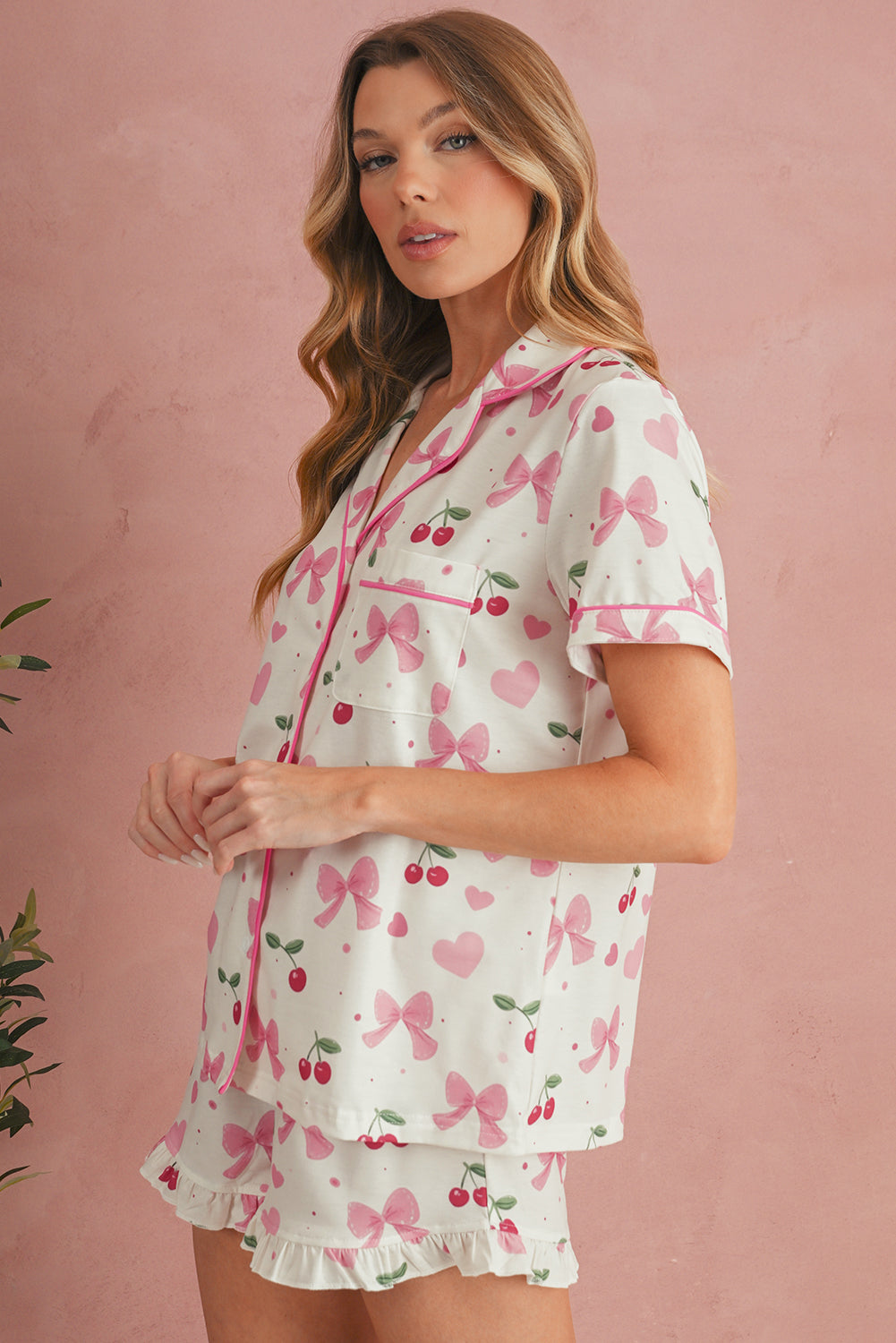 Beige Floral Print Ruffle Hem Shorts Pajama Set
