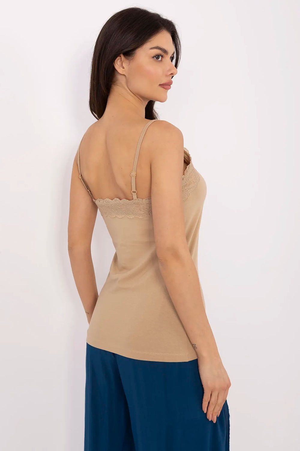 Top model 211242 Sublevel