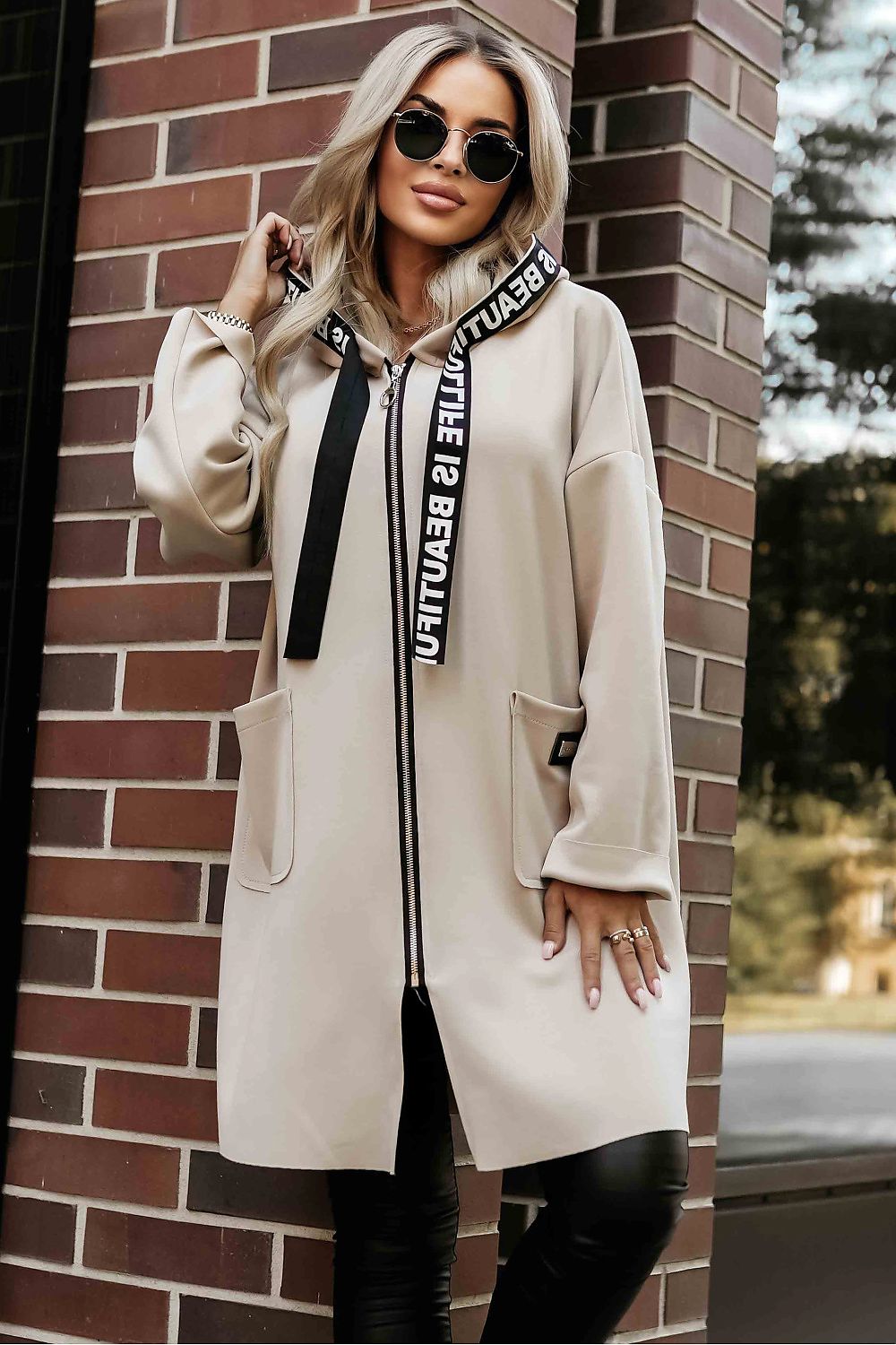 Coat model 218112 Numoco