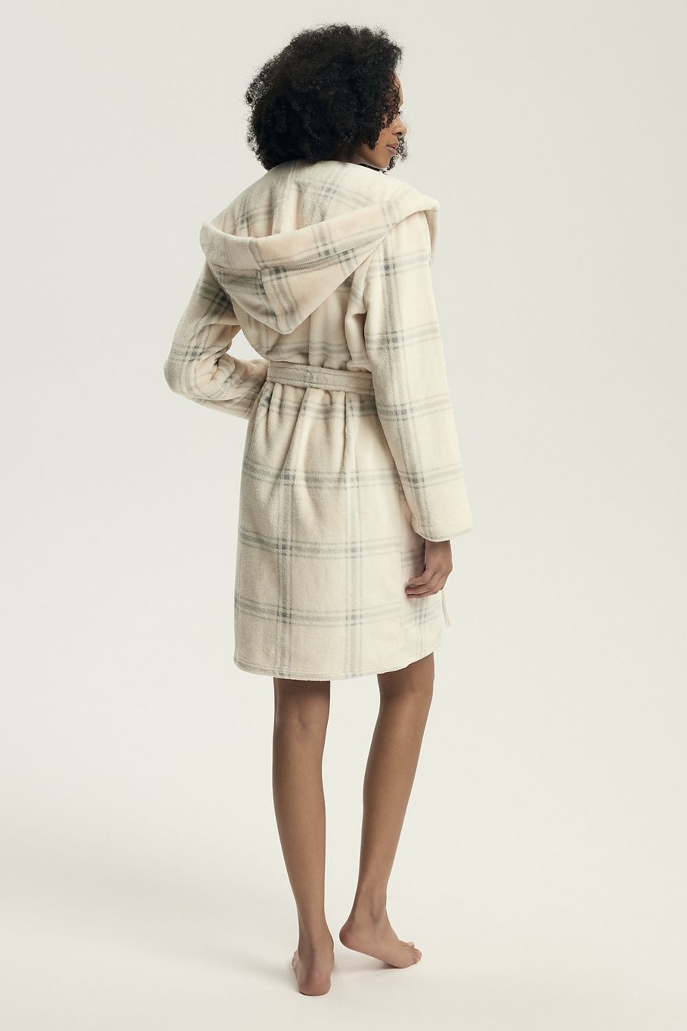 Bathrobe model 219809 Henderson
