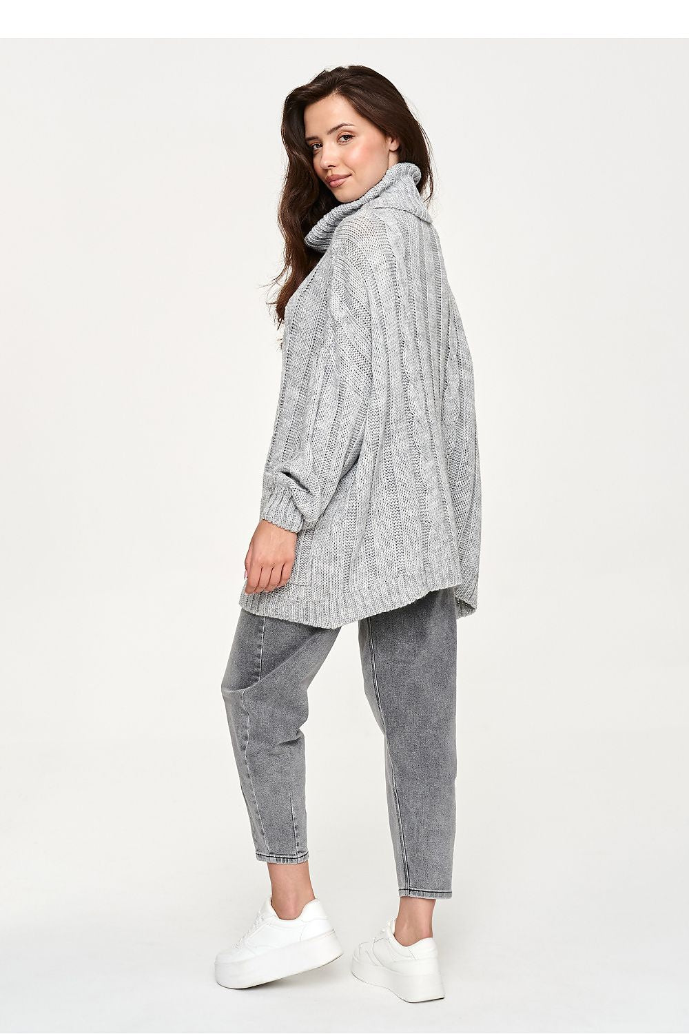 Turtleneck model 232049 Makadamia