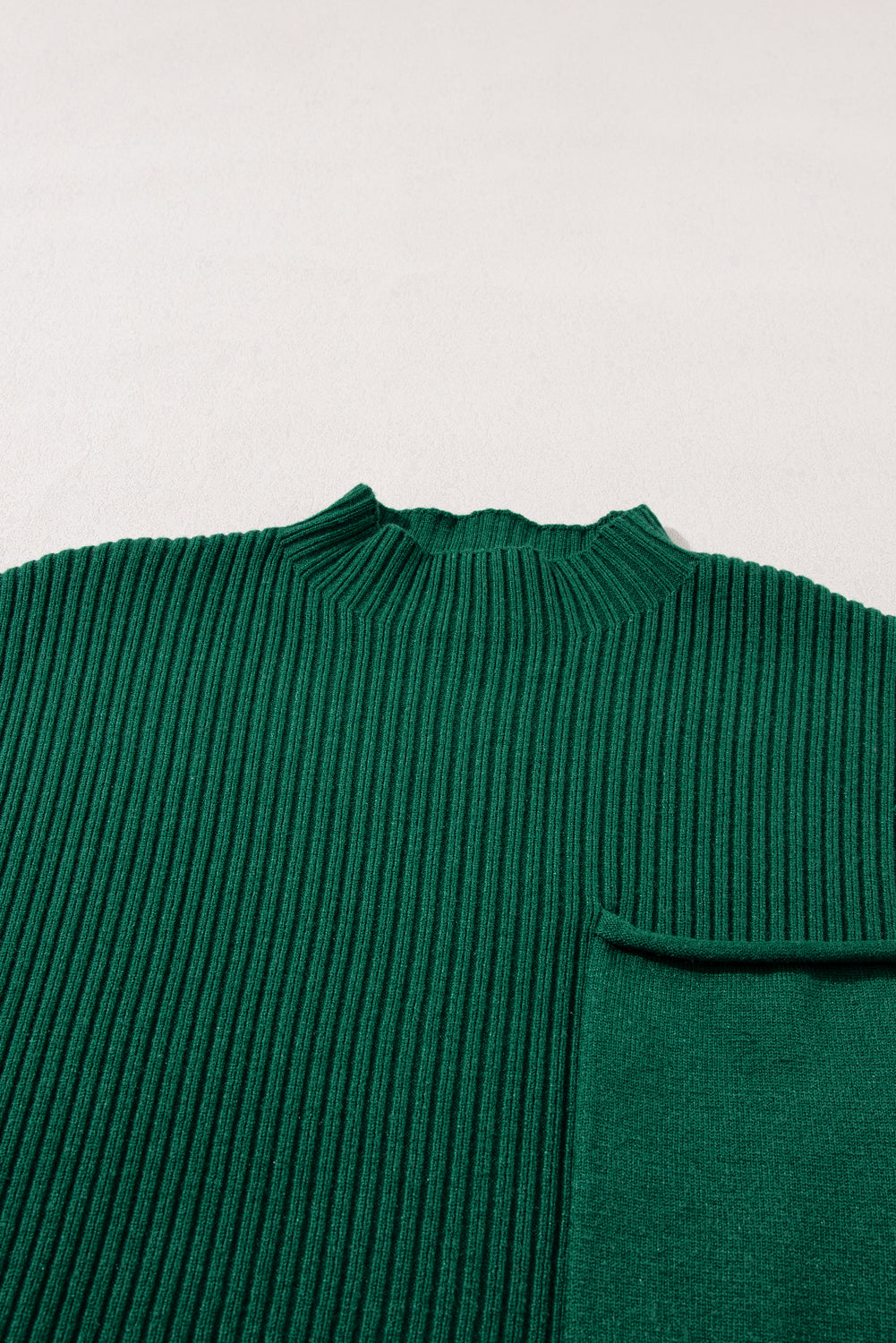Green Patch Pocket Ribbed Knit Short Sleeve Sweater