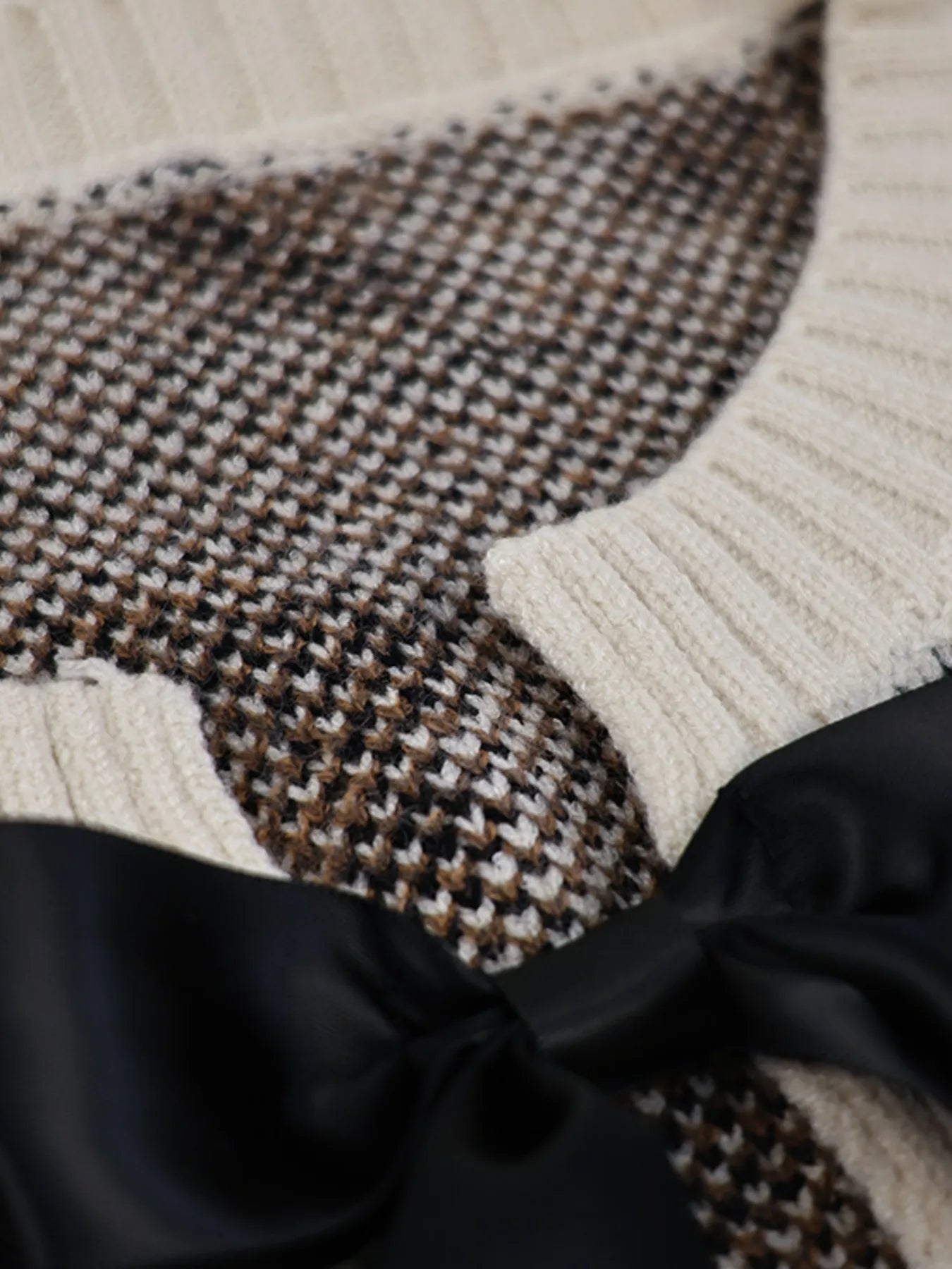 7ddf5e23b6644f08baec4196de40ac9f-Max-Origin