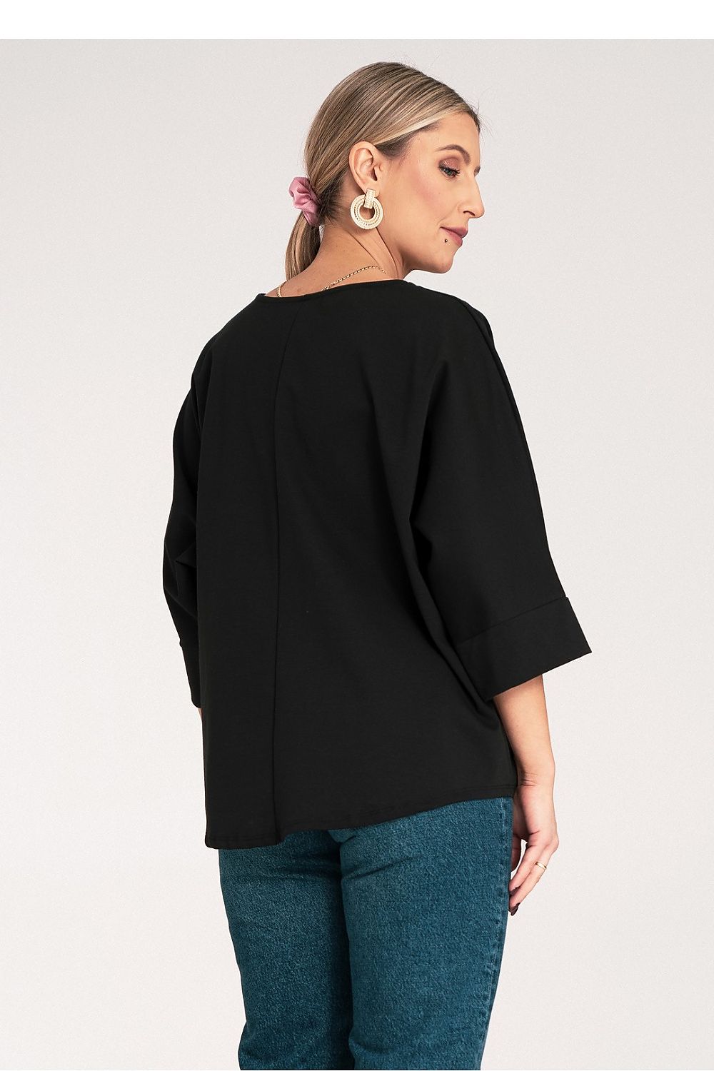  Blouse model 214900 Figl 