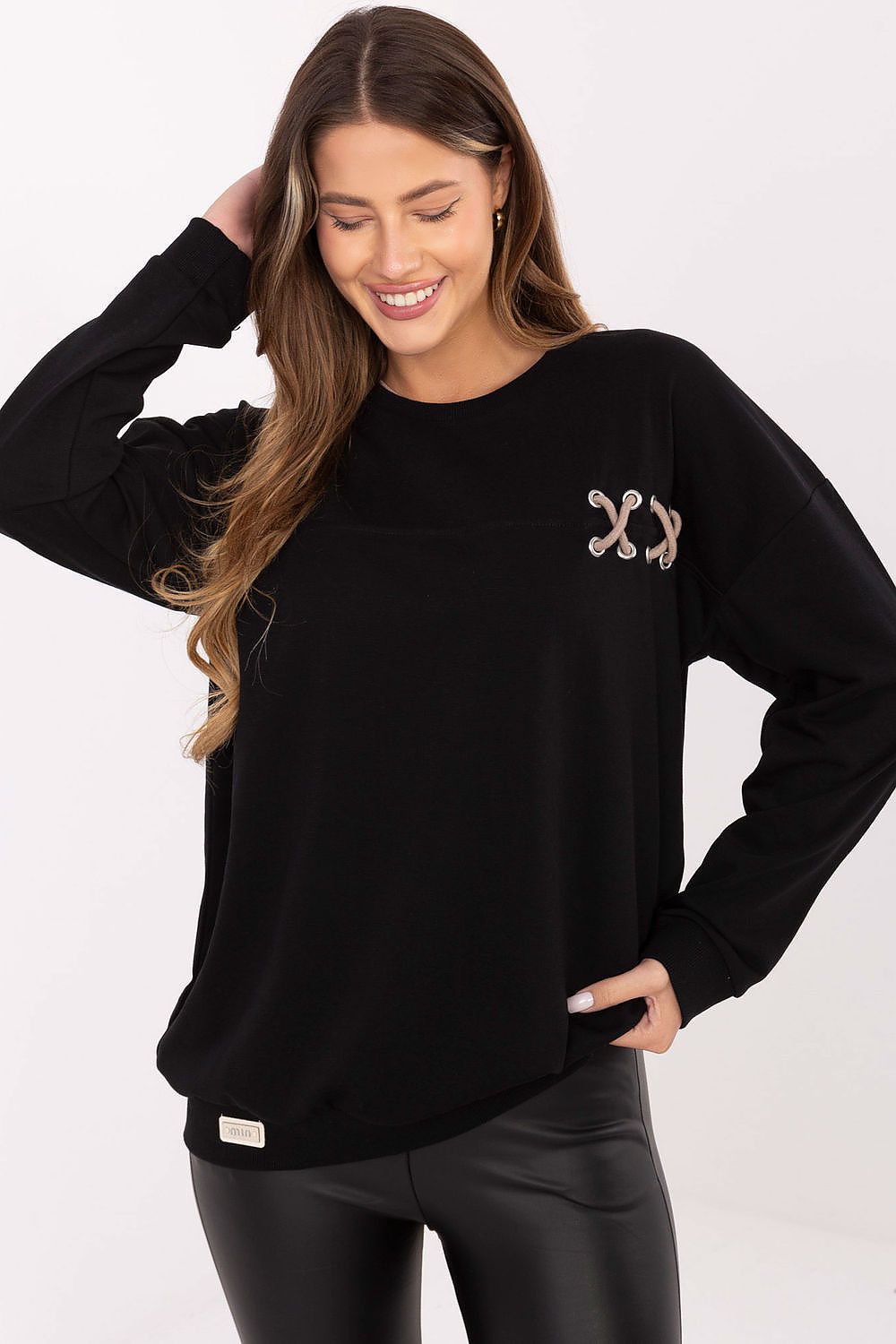 Sweatshirt model 219967 Relevance 