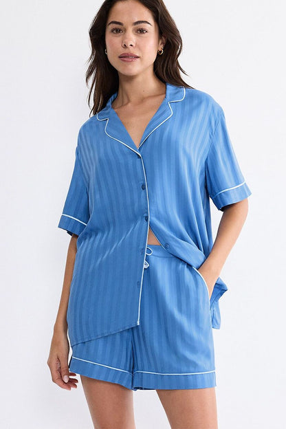  Shirt model 229150 Triumph 