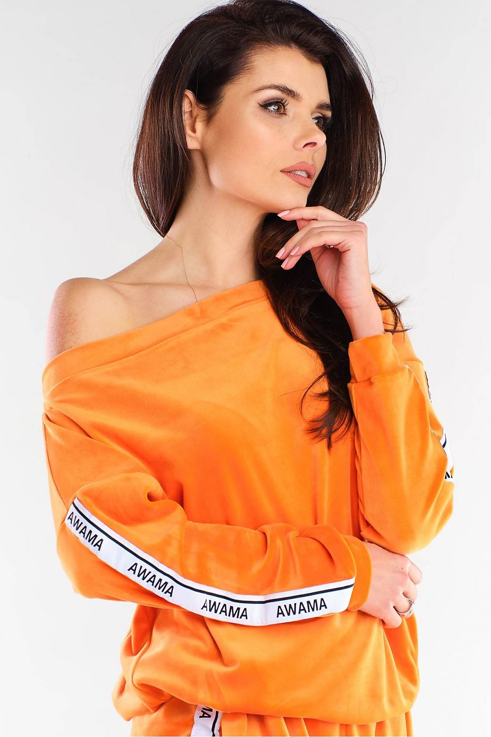  Sweatshirt model 154807 awama 